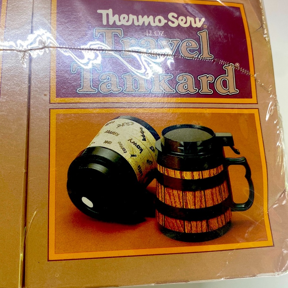 Vintage set of 2 insulated beverage container sealed